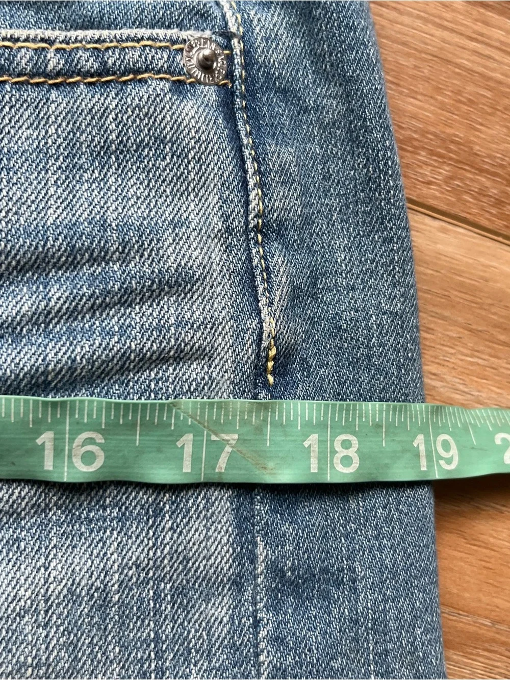 Y2K American Eagle 2010s denim cutoff micro mini jean skirt size 4 33” waist